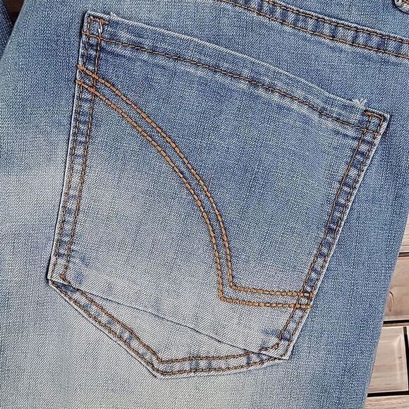 Ring of fire distressed jeans Size 32 - Picture 2 of 16